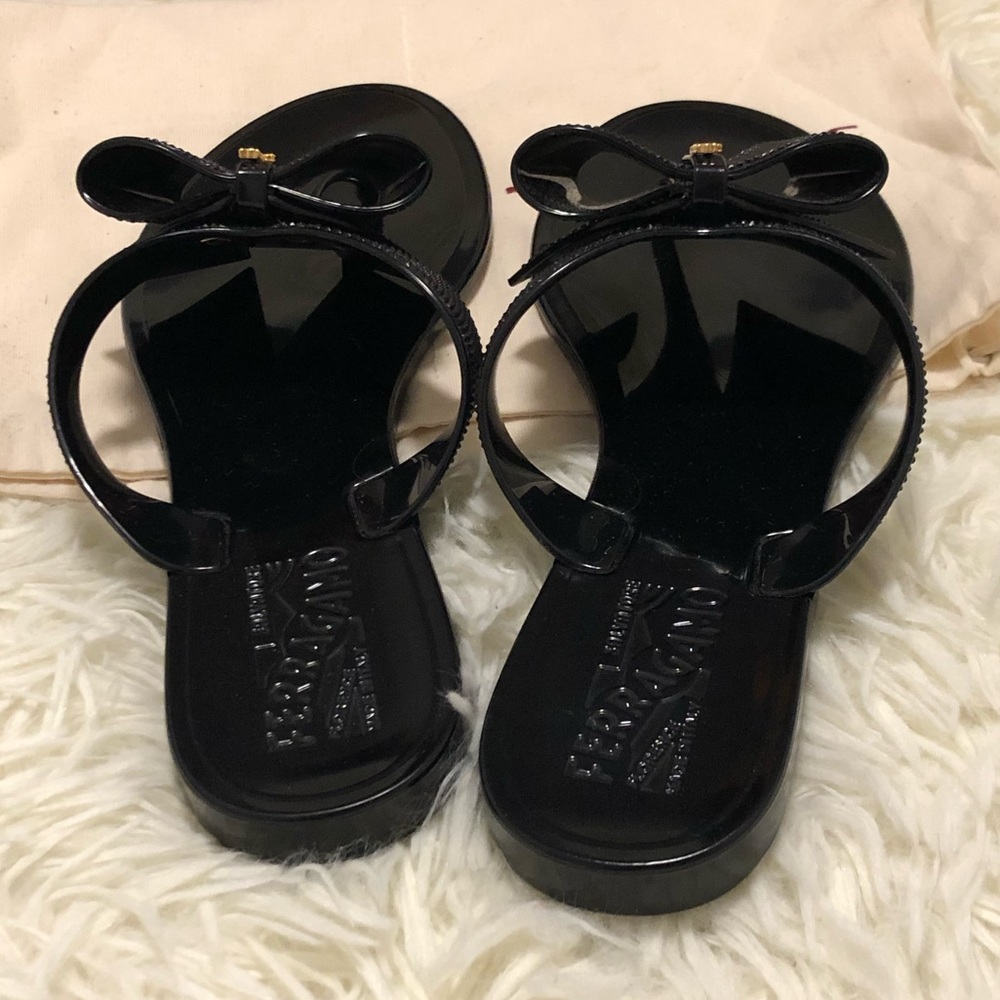 Salvatore Ferragamo Flip Flop Sandals (Free Dior Lip Glow) - Picture 6 of 8